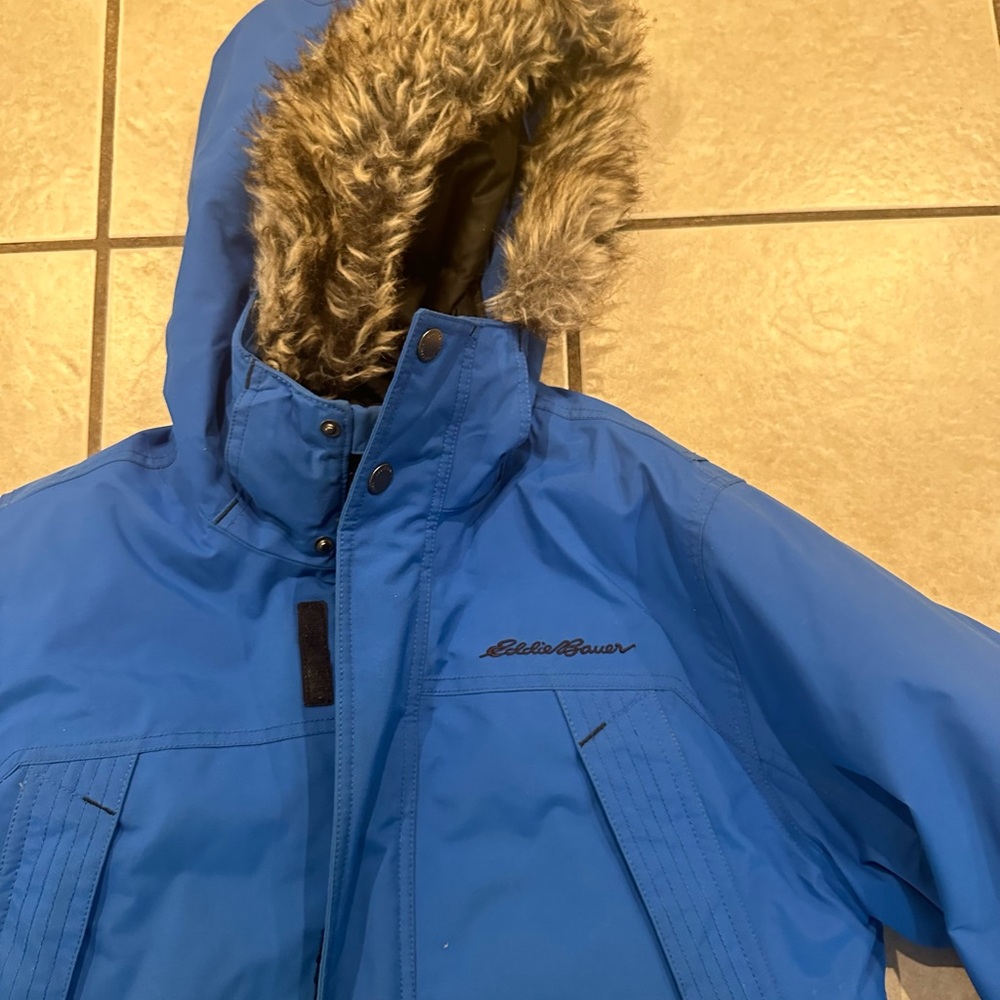 Eddie Bauer Men Down Coat - Picture 4 of 5